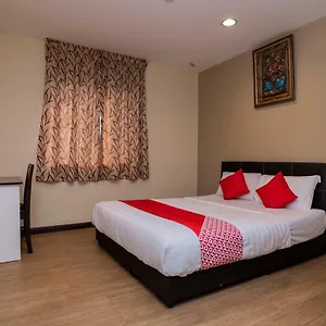 Hotel Oyo 44026 98